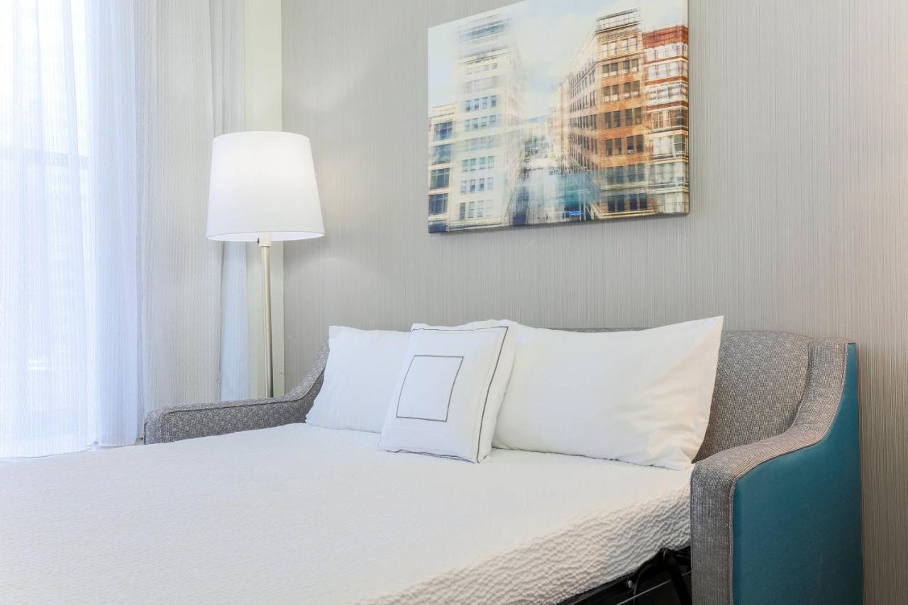 Courtyard By Marriott Pittsburgh Downtown Hotel Ngoại thất bức ảnh
