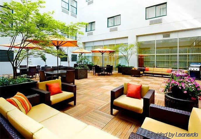 Courtyard By Marriott Pittsburgh Downtown Hotel Ngoại thất bức ảnh